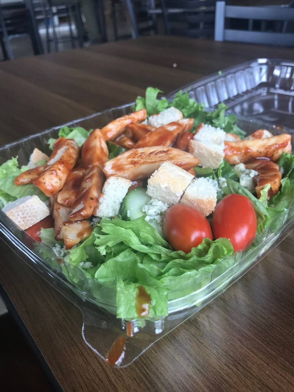 Tavern on the Turf | restaurant | 969 Watervliet Shaker Rd, Colonie, NY 12205, USA | 5185566336 OR +1 518-556-6336