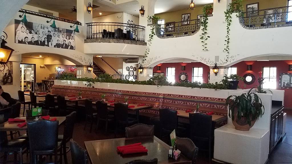 El Fenix Mexican Restaurant | restaurant | 3911 W Airport Fwy, Irving, TX 75062, USA | 9725733980 OR +1 972-573-3980