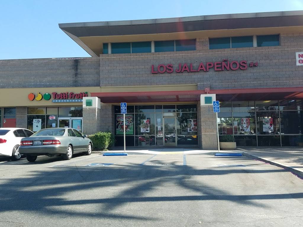 Los Jalapeños 4 | restaurant | 17122 Slover Ave #101k, Fontana, CA 92337, USA | 9095241969 OR +1 909-524-1969