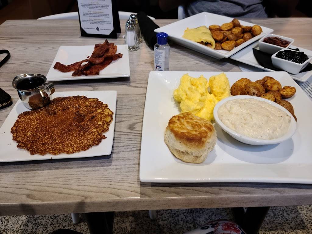 Initial Q | restaurant | 127 W Main St, Spartanburg, SC 29306, USA | 8647072183 OR +1 864-707-2183