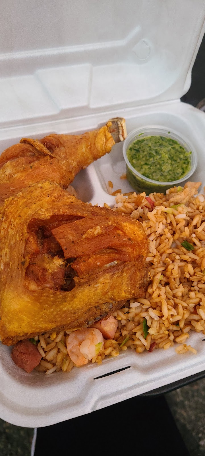 NIEVES GRILL | restaurant | 288 Central St, Leominster, MA 01453, USA | 9787981144 OR +1 978-798-1144