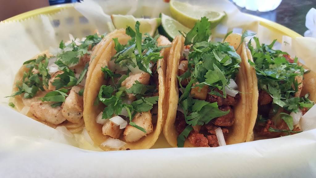 Hidalgos Crazy Tacos | restaurant | 3769 Tamiami Trail, Port Charlotte, FL 33952, USA | 9418834371 OR +1 941-883-4371