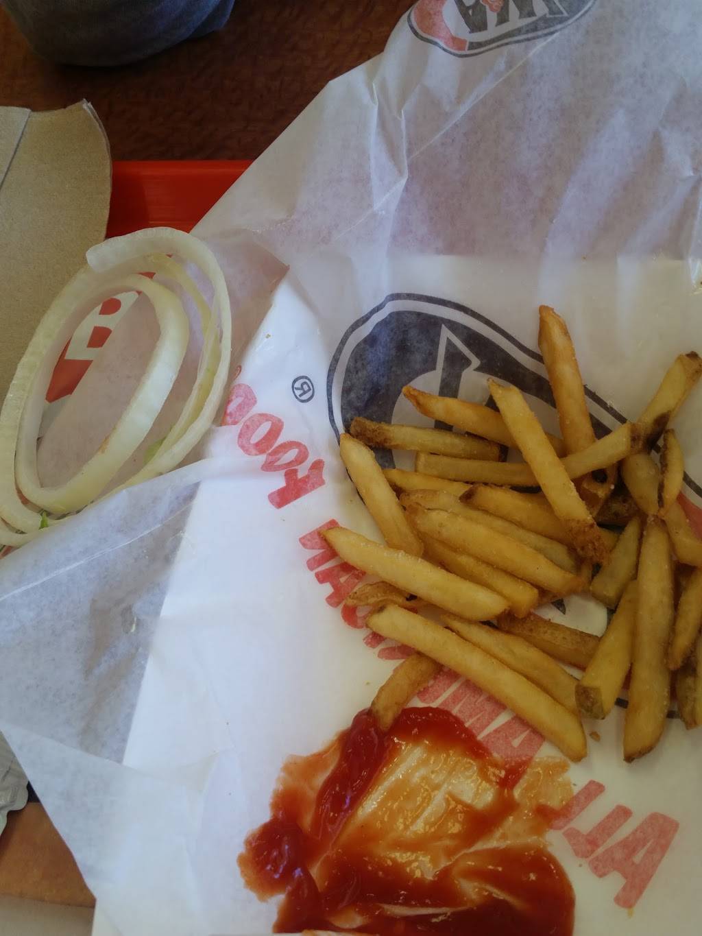 A&W Restaurant | restaurant | 900 E Plumb Ln, Reno, NV 89502, USA | 7758258646 OR +1 775-825-8646