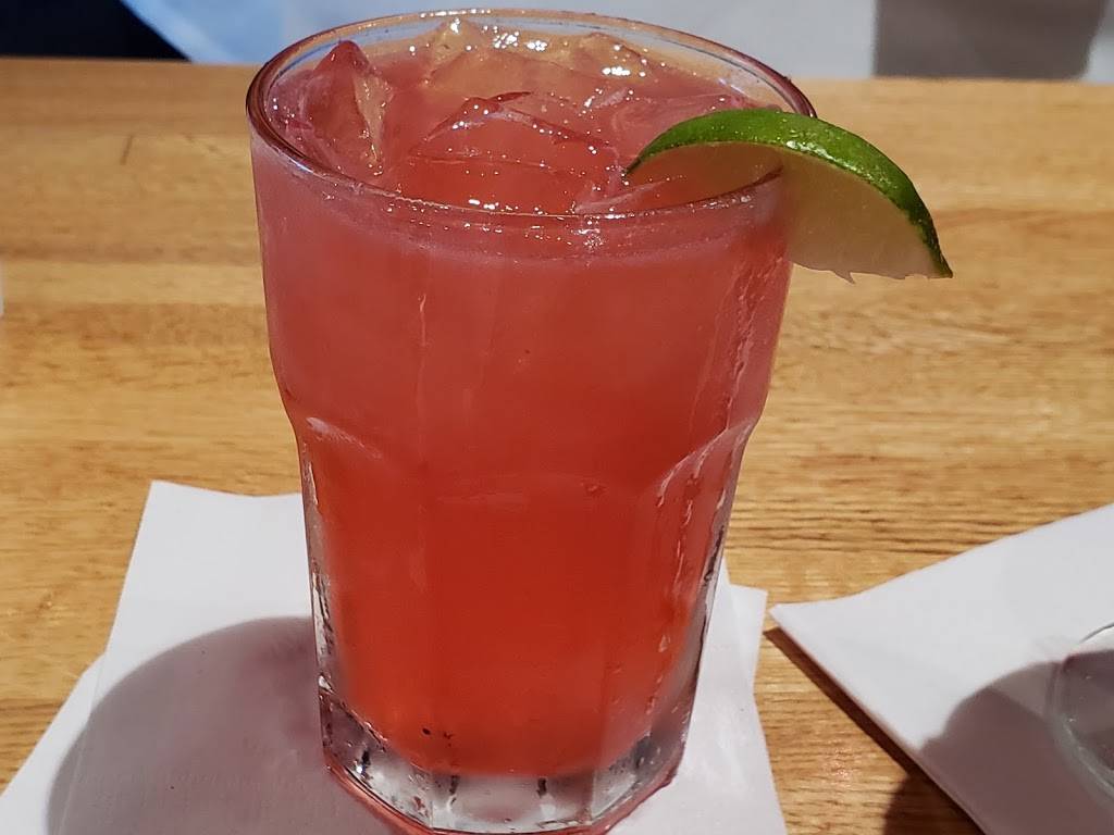 Tip Tap Room | restaurant | 138 Cambridge St, Boston, MA 02114, USA | 8573503344 OR +1 857-350-3344