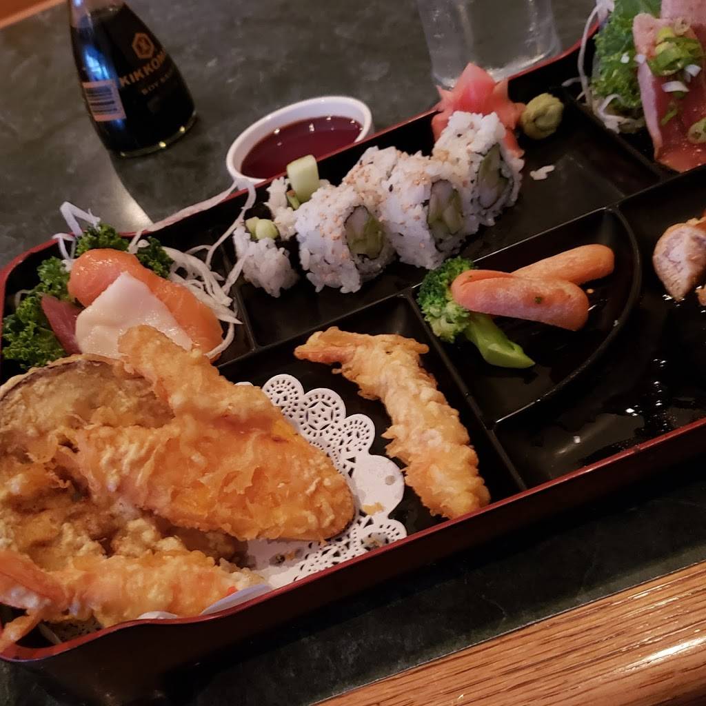 Sakura Sushi | restaurant | 3438 E Lake Rd S, Palm Harbor, FL 34685, USA | 7277841111 OR +1 727-784-1111