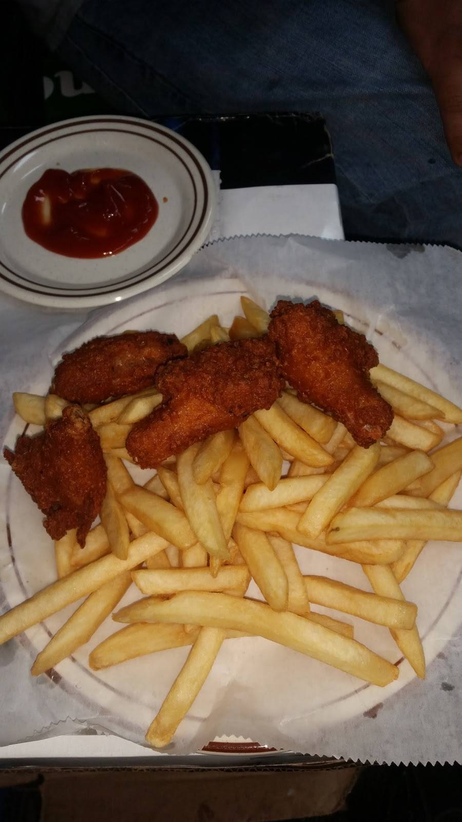 Galaxy Sports | restaurant | 2031 University Blvd E, Lewisdale, MD 20782, USA | 3014396666 OR +1 301-439-6666