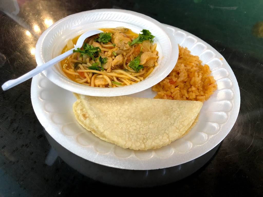 Kingwood Taco Shop | restaurant | 2510 Mills Branch Dr #120, Kingwood, TX 77345, USA | 2819731098 OR +1 281-973-1098