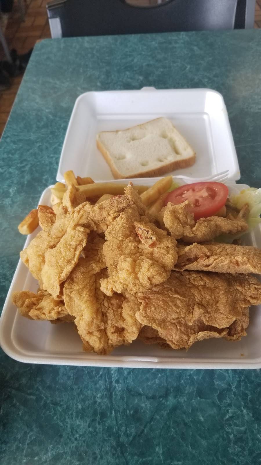 Navy Seafood | restaurant | 3201 Emancipation Ave, Houston, TX 77004, USA | 7135265644 OR +1 713-526-5644