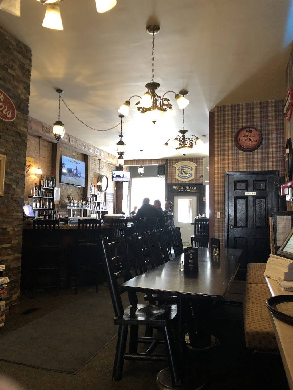 Cobblestone Public House | restaurant | 111 Grand River St N, Paris, ON N3L 1L3, Canada | 5194421820 OR +1 519-442-1820