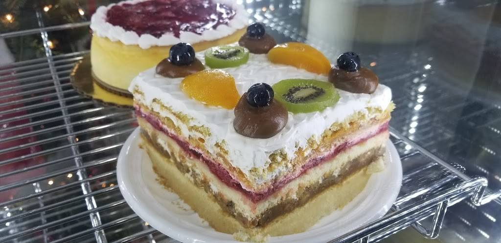 La Elegancia | restaurant | 88-26 37th Ave, Jackson Heights, NY 11372, USA | 7184409371 OR +1 718-440-9371