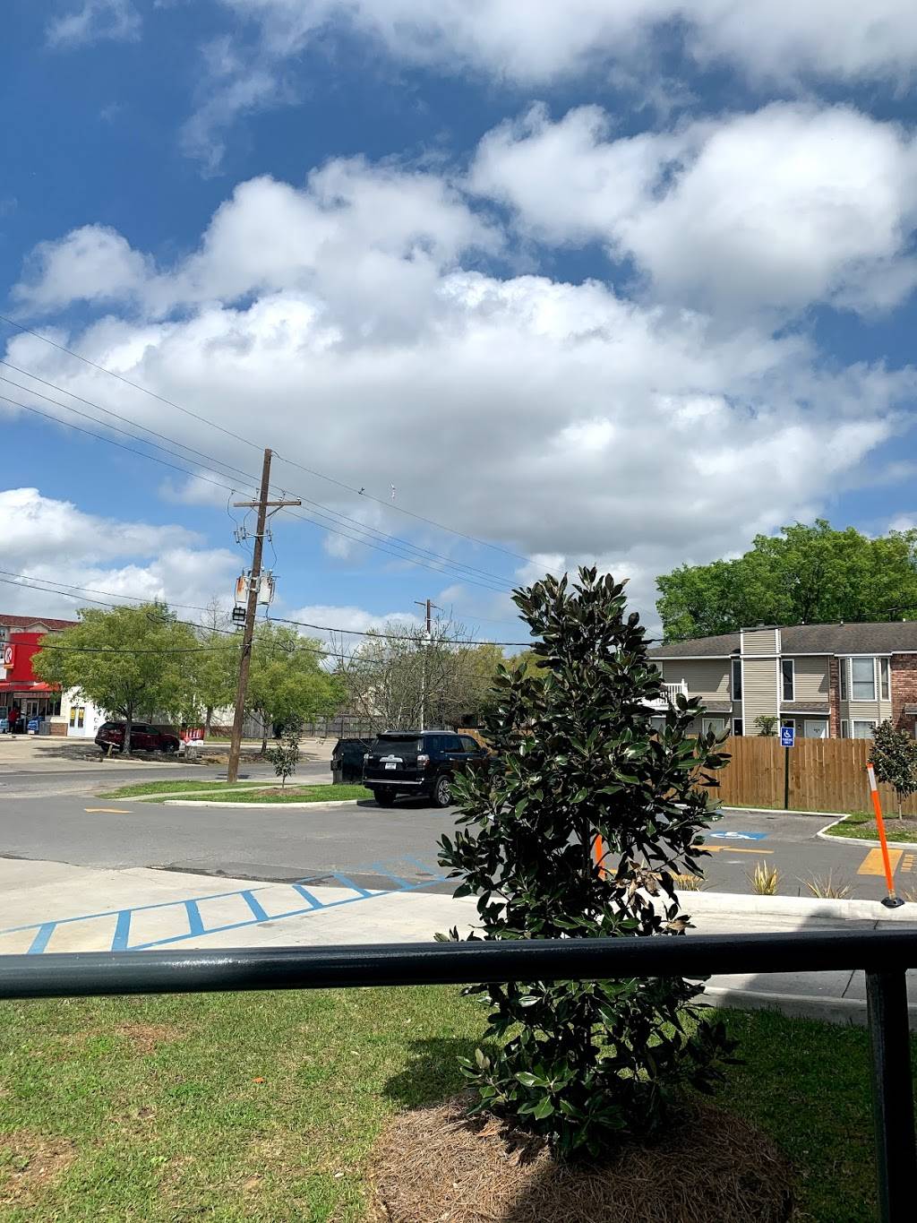 Smalls Sliders | restaurant | 4343 Nicholson Dr, Baton Rouge, LA 70808, USA | 2252560046 OR +1 225-256-0046