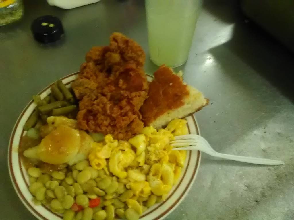 Joann Family Affair | restaurant | 2550 N Watkins St, Memphis, TN 38127, USA | 9015983244 OR +1 901-598-3244