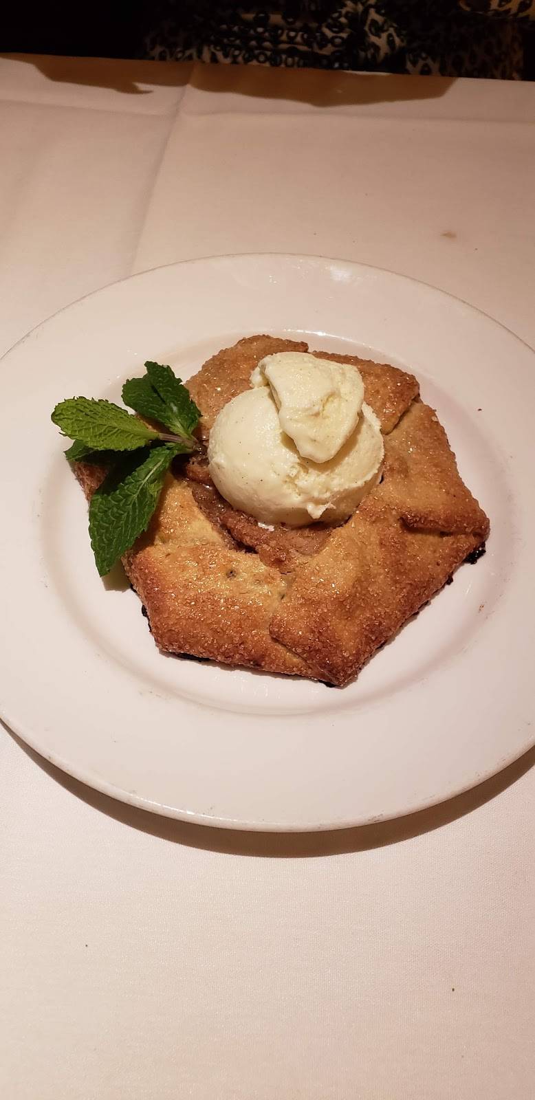 The Capital Grille | restaurant | 2223 N Westshore Blvd, Tampa, FL 33607, USA | 8138309433 OR +1 813-830-9433