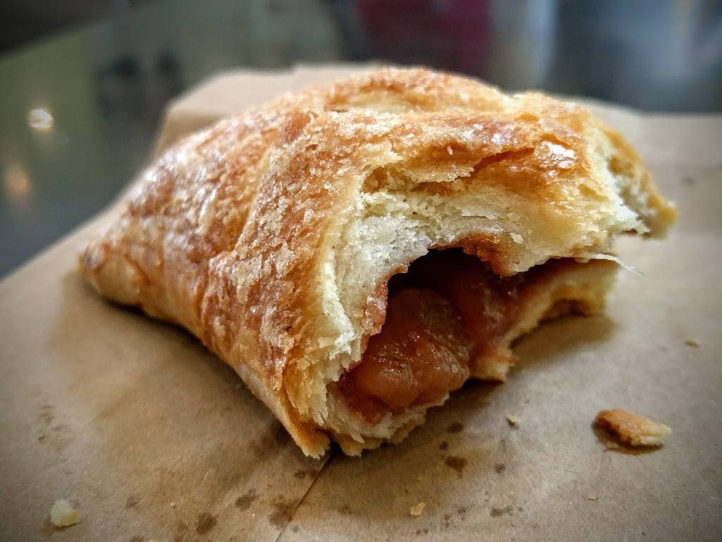 Universal Bakery on Mission | restaurant | 3458 Mission St, San Francisco, CA 94110, USA | 4158214971 OR +1 415-821-4971