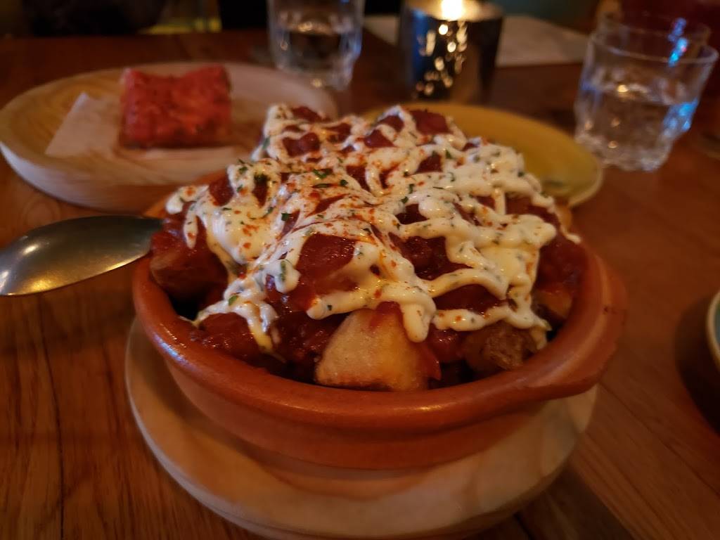 Labora Restaurant | restaurant | 433 King St W, Toronto, ON M5V 3M4, Canada | 4162609993 OR +1 416-260-9993