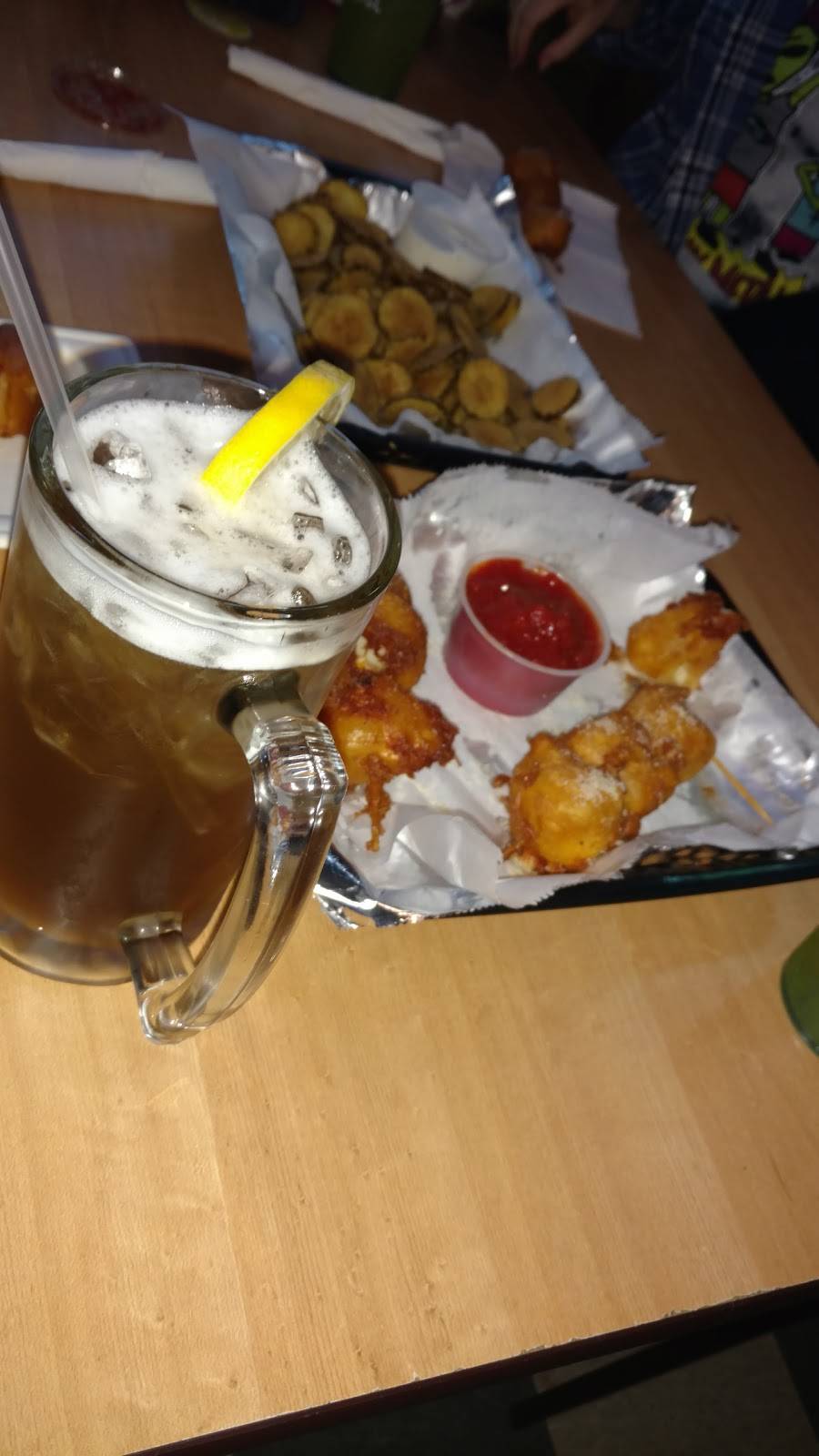 Blutos Sports Bar & Grill | restaurant | 33 E Seminary St, Norwalk, OH 44857, USA | 4196688862 OR +1 419-668-8862