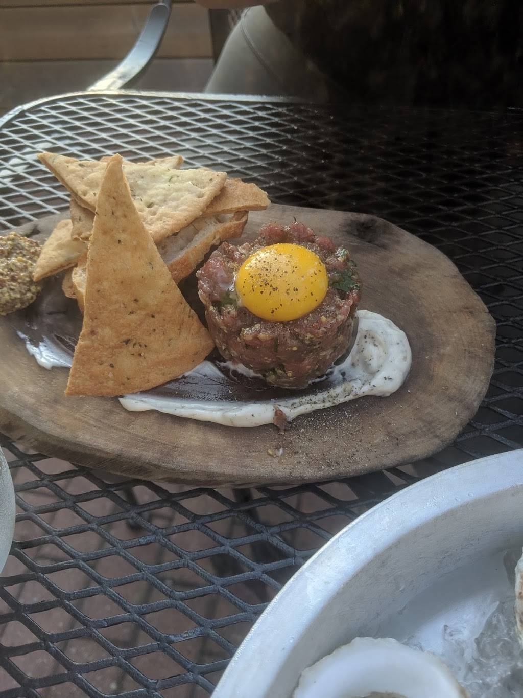 Tier 3 Restaurant and Bar | restaurant | 243 Main St E, Milton, ON L9T 1P1, Canada | 9058643335 OR +1 905-864-3335