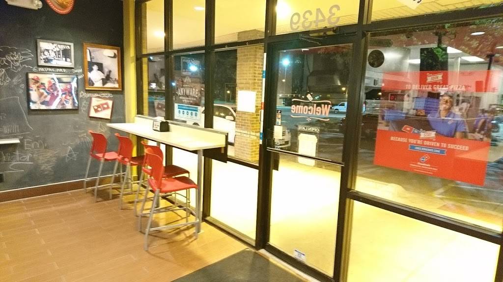 Dominos Pizza | meal delivery | 3439 L St, Omaha, NE 68107, USA | 4029332100 OR +1 402-933-2100