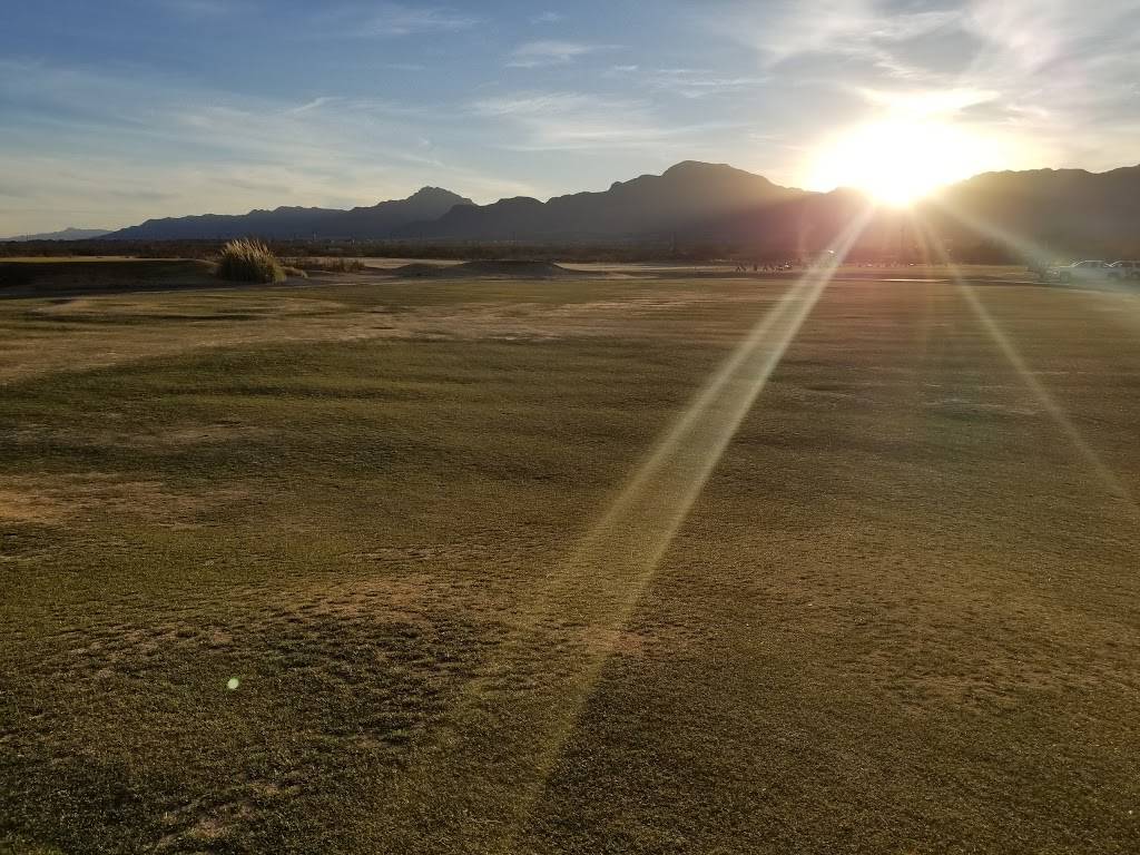 Painted Dunes Desert Golf Course | restaurant | 12000 McCombs St, El Paso, TX 79934, USA | 9158212122 OR +1 915-821-2122