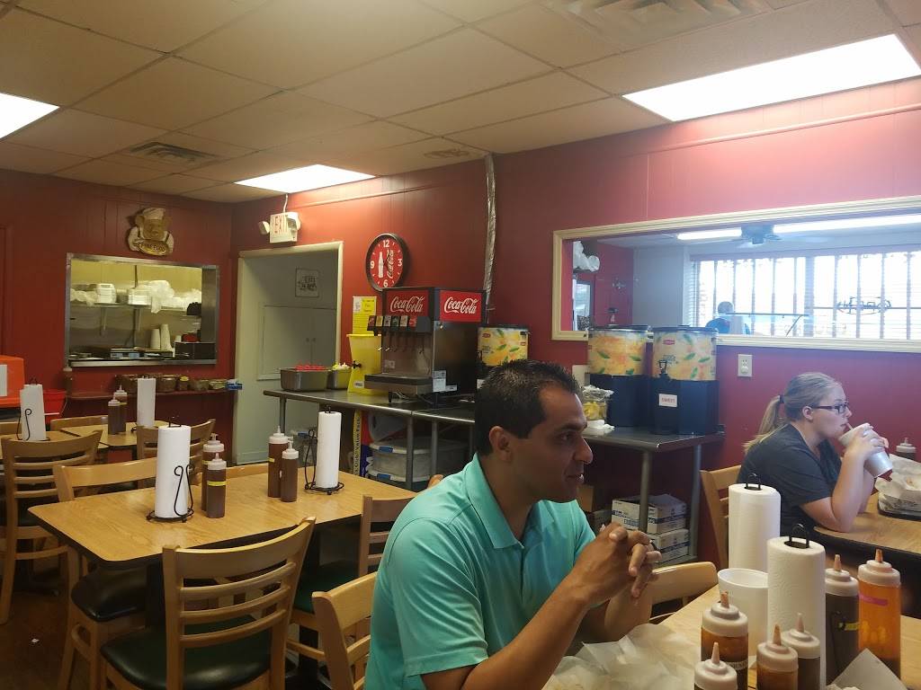 Broad Street BBQ | restaurant | 2921 E Center St, Kingsport, TN 37664, USA | 4232478646 OR +1 423-247-8646