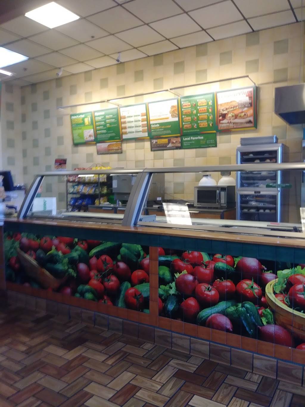 Subway Restaurants | restaurant | 3064 Castro Valley Blvd, Castro Valley, CA 94546, USA | 5107270384 OR +1 510-727-0384
