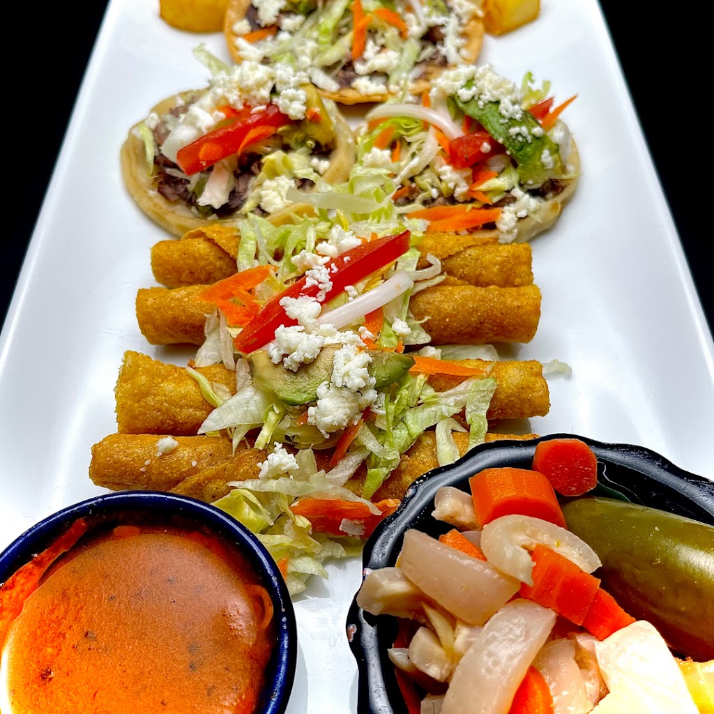 La Ternera - Mexican Cuisine | restaurant | 3400 Comsouth Dr, Austin, TX 78744, USA | 5128148287 OR +1 512-814-8287