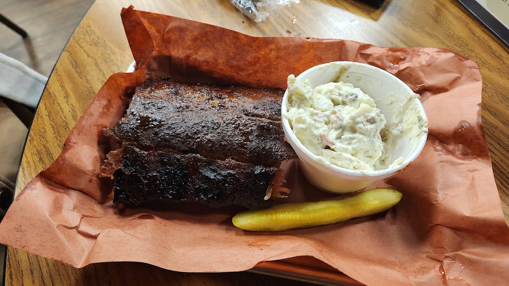 The Meat Station | restaurant | 717 Main St, Van Buren, AR 72956, USA | 4799222038 OR +1 479-922-2038