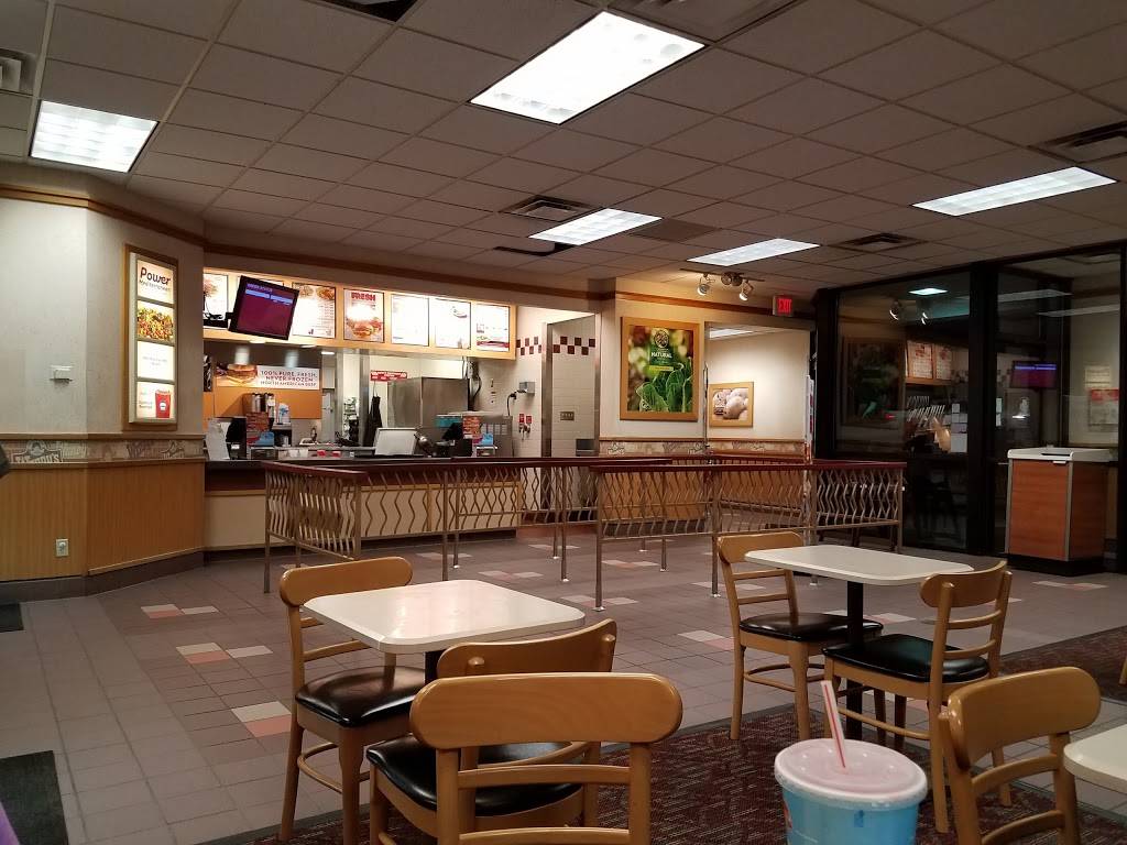 Wendys | restaurant | 18577 Nw, NE Eider Ct, Beaverton, OR 97006, USA | 5036902765 OR +1 503-690-2765