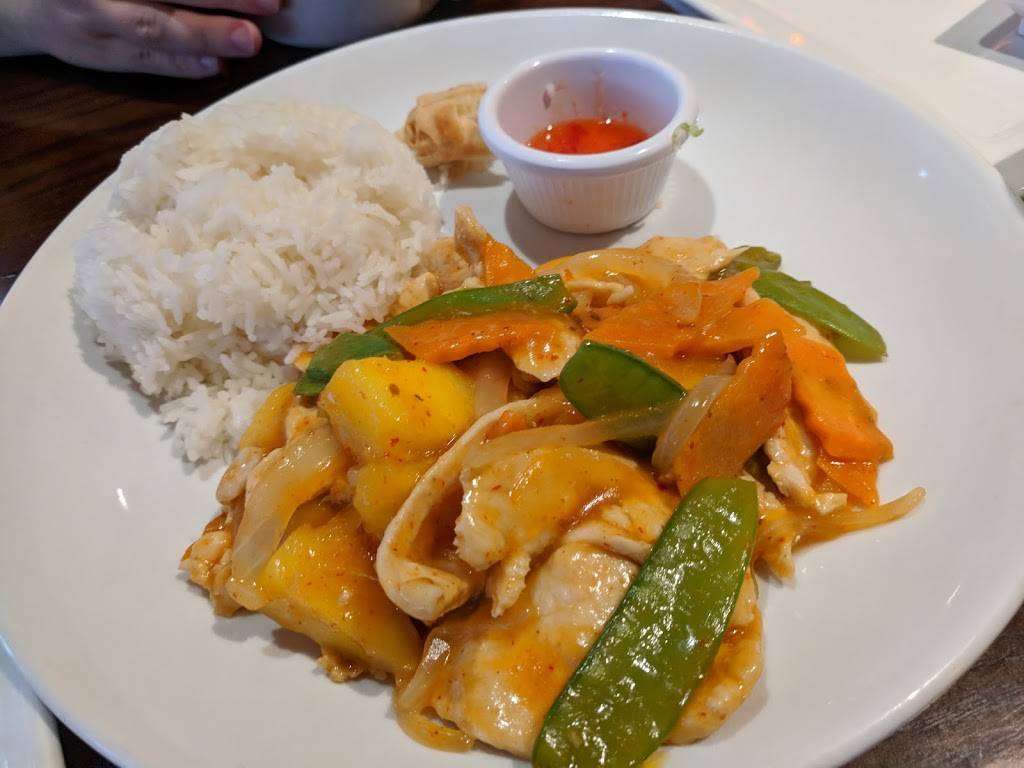 Bamboo Bistro | restaurant | 700 US-441, Lady Lake, FL 32159, USA | 3527509998 OR +1 352-750-9998