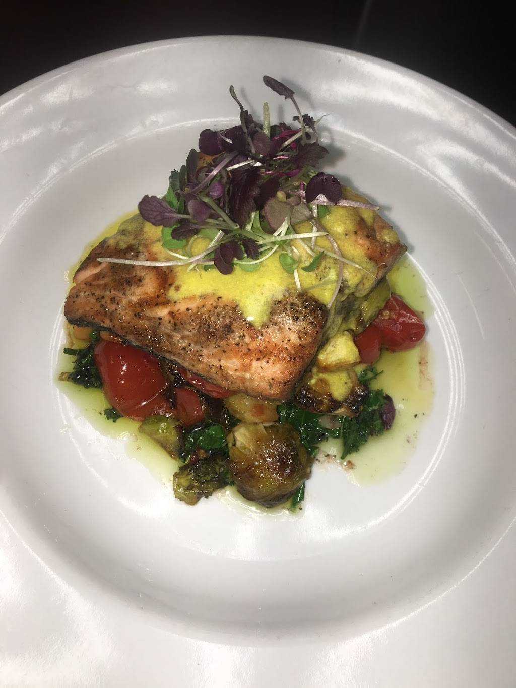 Winston’s Cuisine | restaurant | 6830 Ogontz Ave, Philadelphia, PA 19138, USA | 2155461426 OR +1 215-546-1426