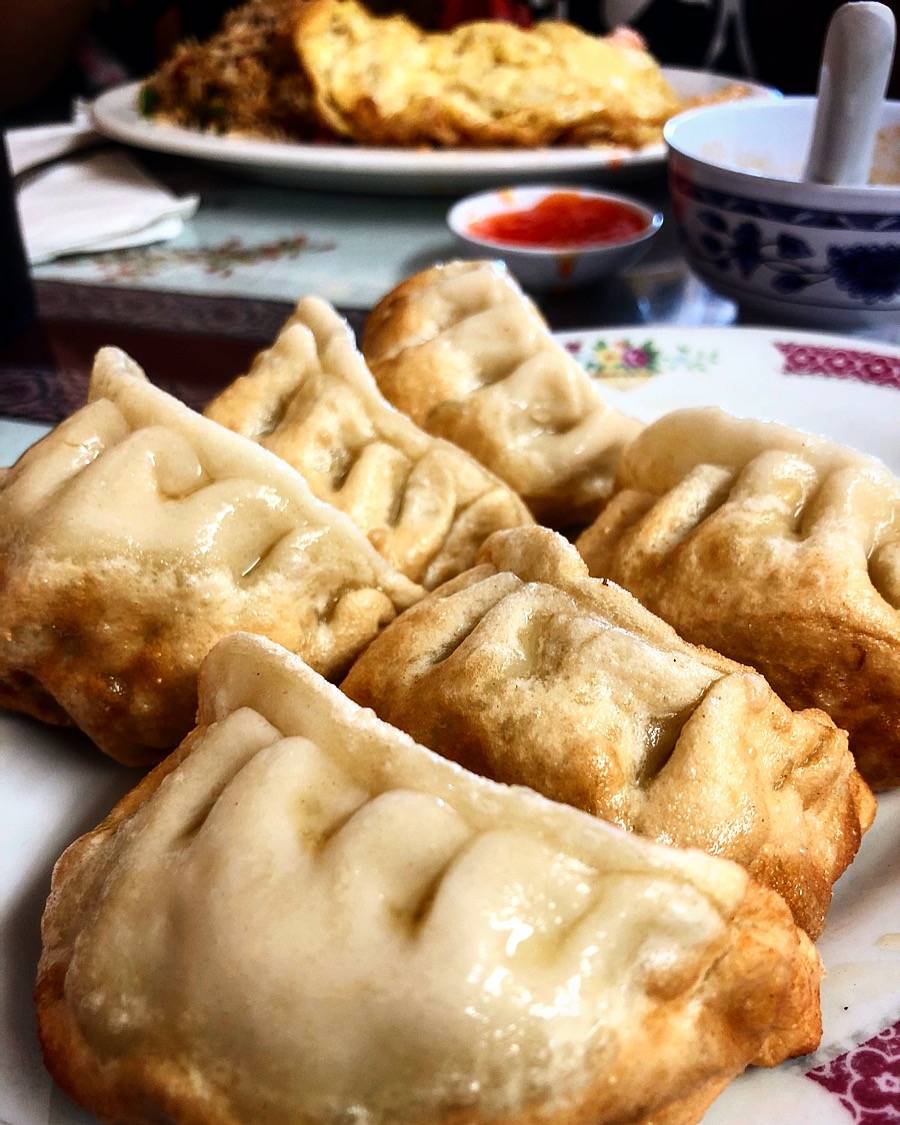 China Village Restaurant | restaurant | 935 N Yosemite St, Stockton, CA 95203, USA | 2094652323 OR +1 209-465-2323