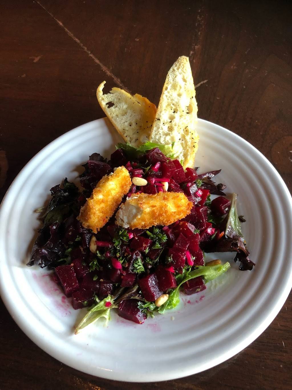 The Livery Tavern | restaurant | 1134 E Washington St, Lewisburg, WV 24901, USA | 3046459836 OR +1 304-645-9836