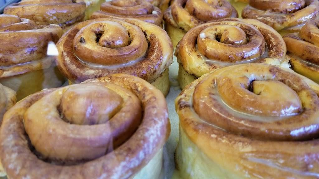 Spudnuts Donuts | bakery | 3001 S Figueroa St, Los Angeles, CA 90007, USA | 2137490678 OR +1 213-749-0678