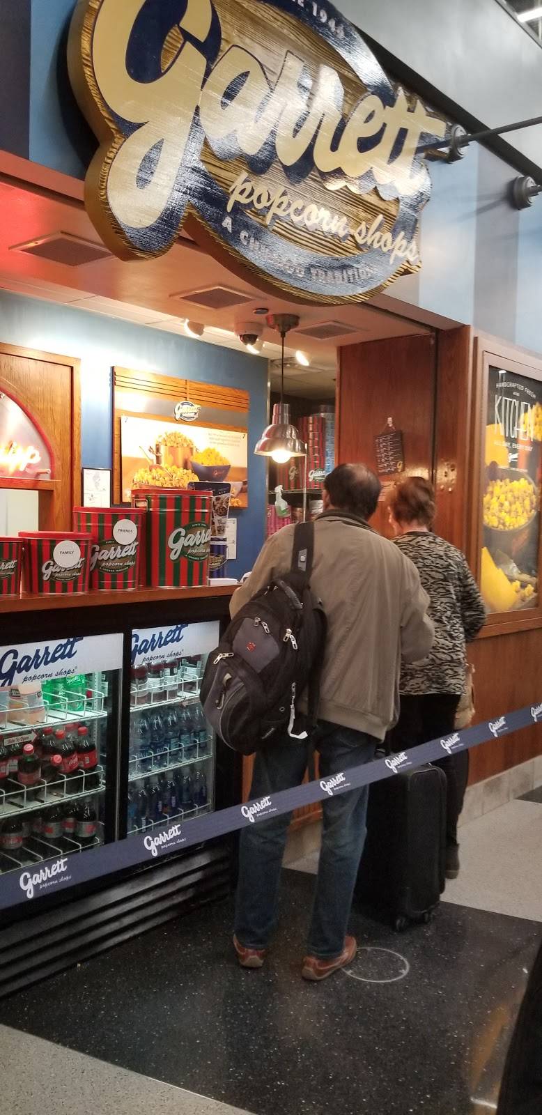Garrett Popcorn Shops | meal takeaway | OHare International Airport, 1 Upper Level, Terminal 3, Concourse H Gate H2, Chicago, IL 60666, USA | 8884767267 OR +1 888-476-7267