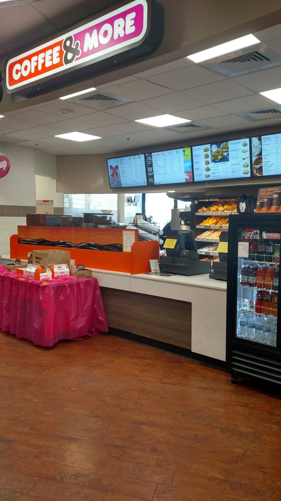 Dunkin | bakery | 1702 W Evergreen Ave, Effingham, IL 62401, USA | 2173477183 OR +1 217-347-7183