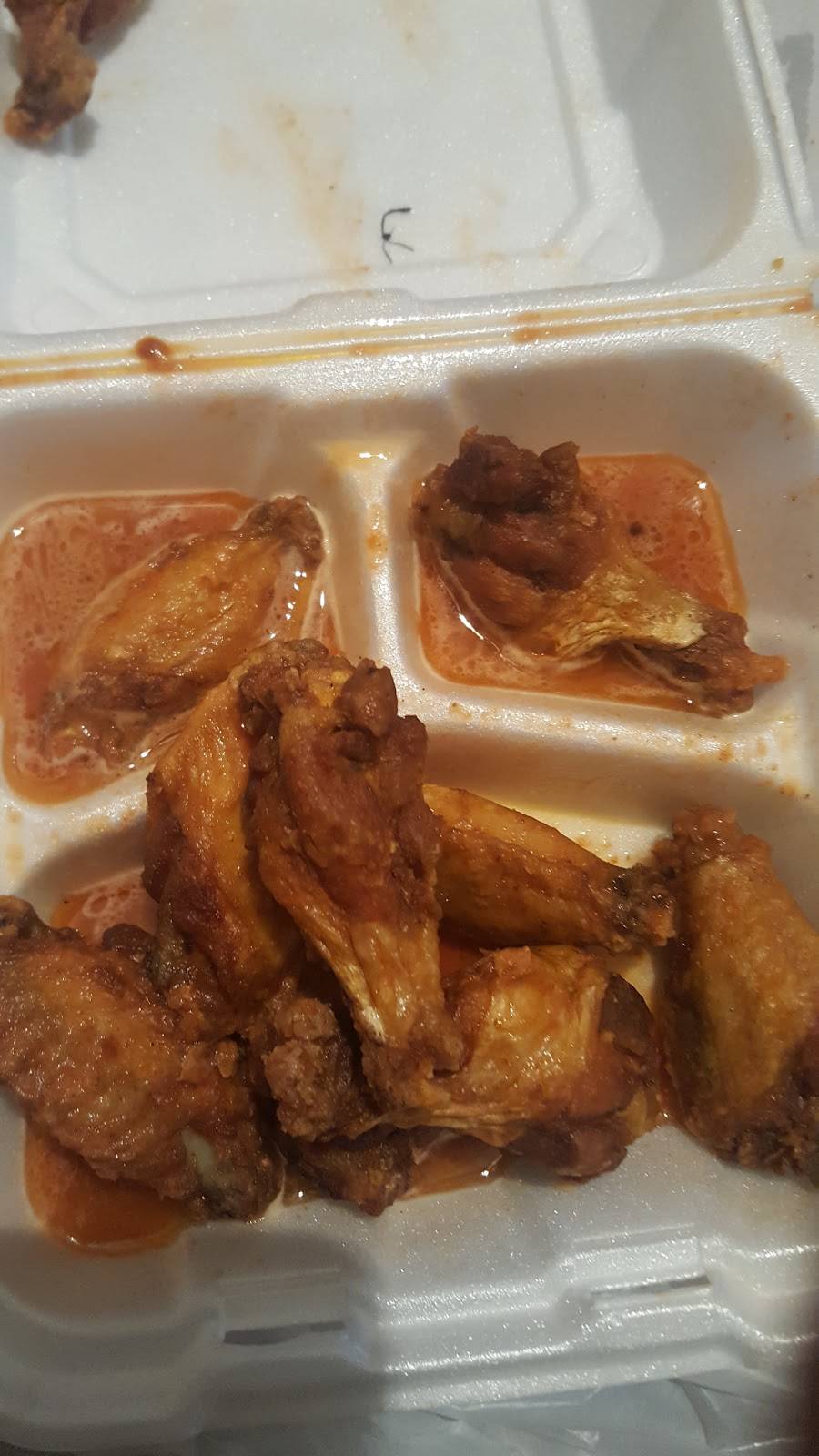 Leos Wings | meal takeaway | 1961 McCrays Mill Rd B, Sumter, SC 29150, USA | 8037756538 OR +1 803-775-6538