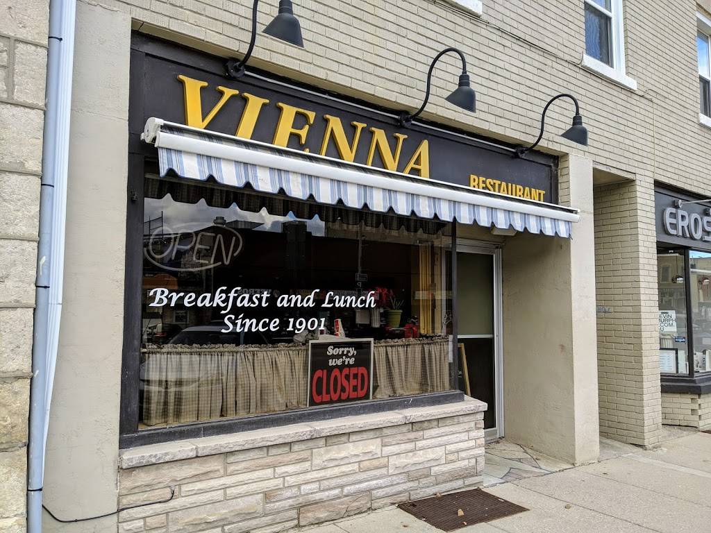 Vienna Restaurant | restaurant | 28 Macdonell St, Guelph, ON N1H 2Z3, Canada | 5192653353 OR +1 519-265-3353