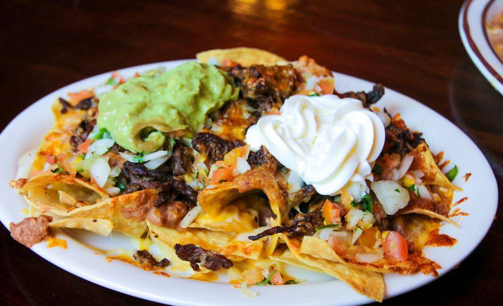 Mission Burrito | restaurant | 888 New Los Angeles Ave, Moorpark, CA 93021, USA | 8055524433 OR +1 805-552-4433