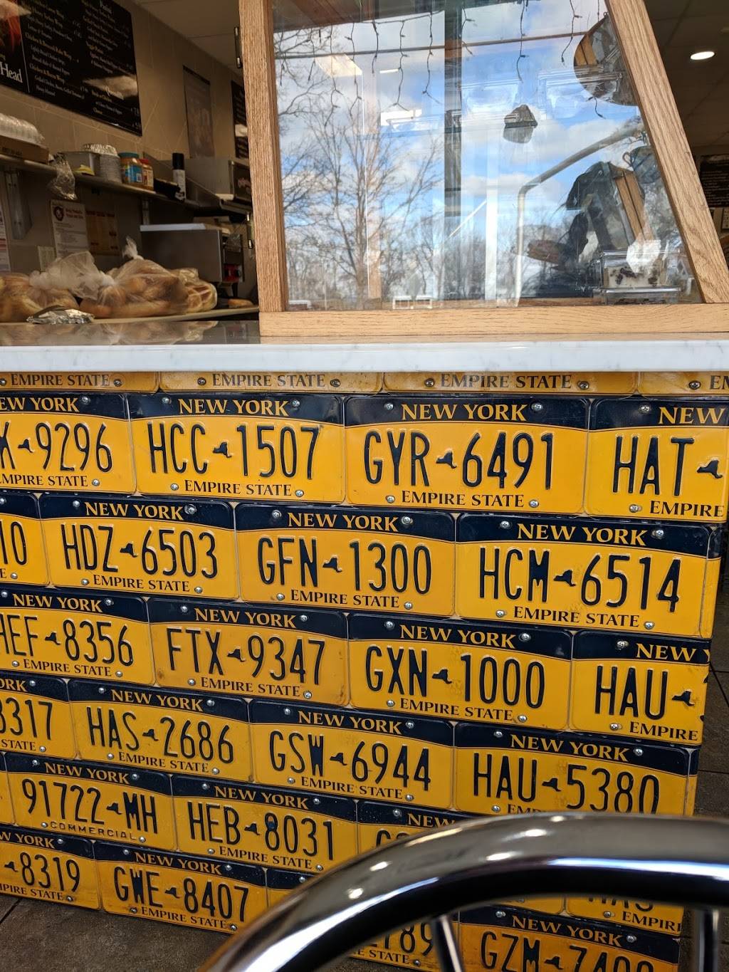 Oak Neck Deli | restaurant | 80 Bayville Ave, Bayville, NY 11709, USA | 5166281212 OR +1 516-628-1212