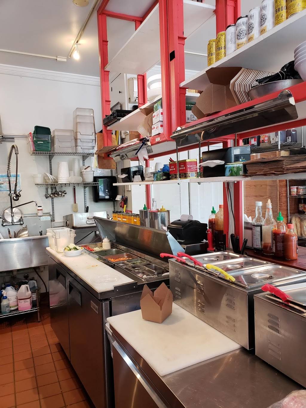 Bon Banh Mi Southeast Asian Kitchen | meal takeaway | 162 Spring St, Charleston, SC 29403, USA | 8434147320 OR +1 843-414-7320