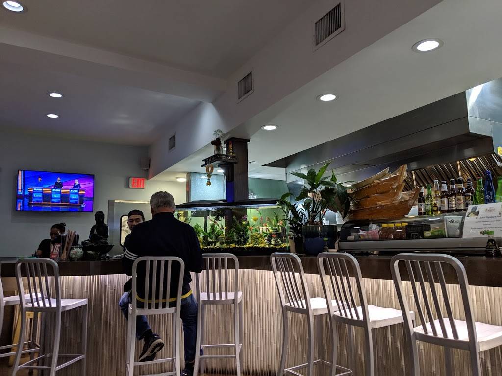 Pump Sushi Thai Cuisine | restaurant | 222 Commercial Blvd. &, Sea Grape Dr #105, Lauderdale-By-The-Sea, FL 33308, USA | 9549095566 OR +1 954-909-5566