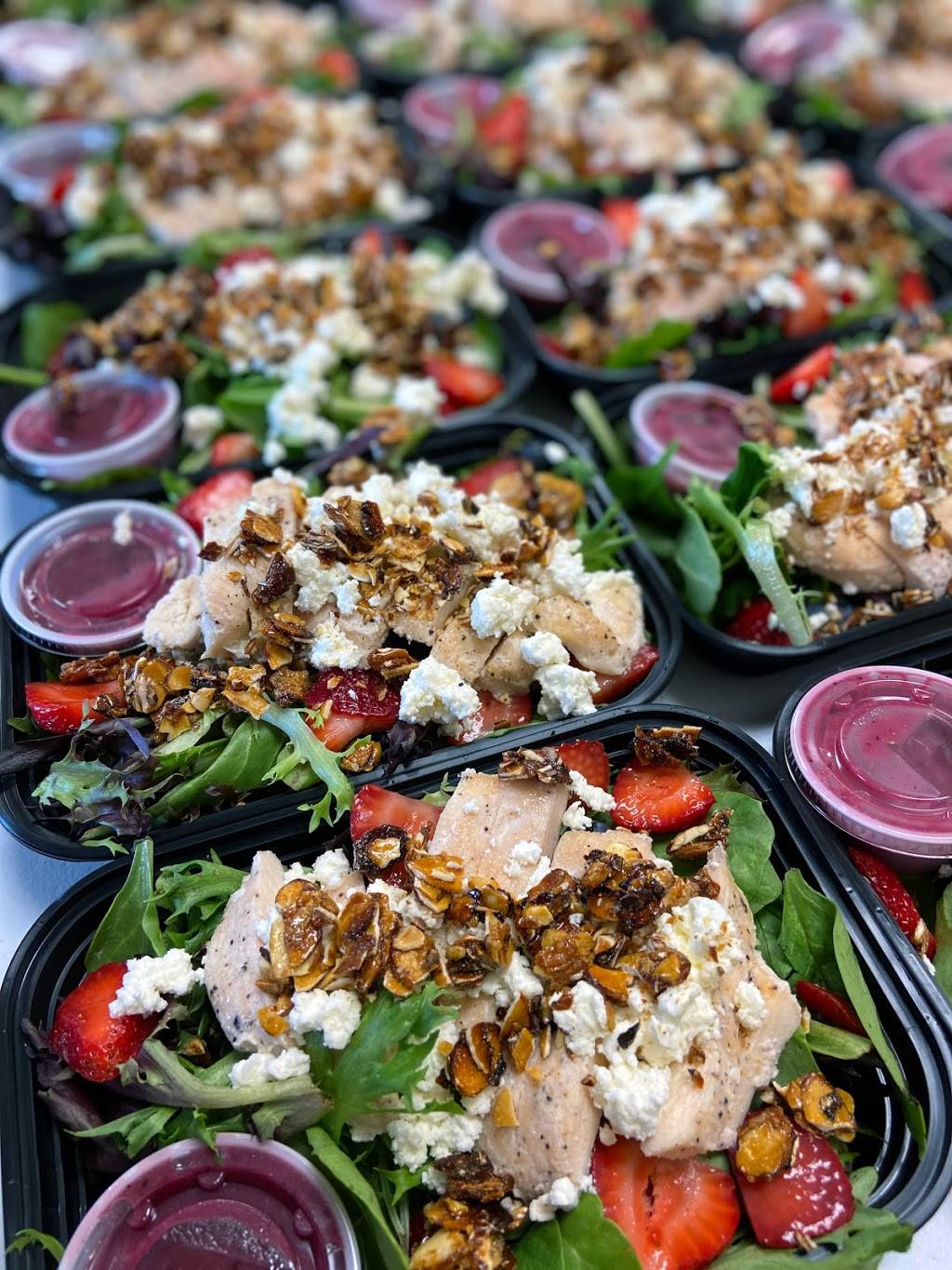 Kraving Thyme Family Meal Prep | restaurant | 10065 Niagara Falls Blvd, Niagara Falls, NY 14304, USA | 7166045608 OR +1 716-604-5608