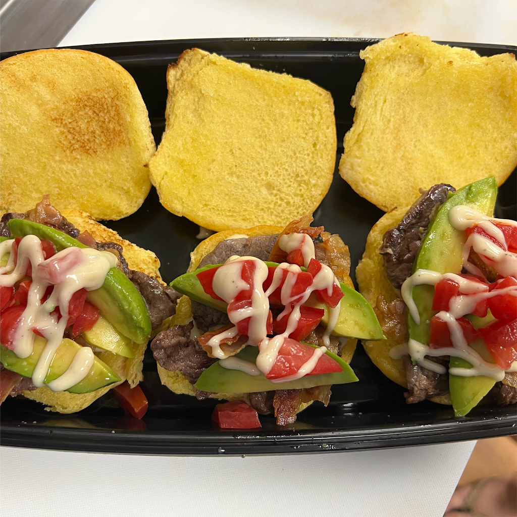 Mystic Lobster Roll Co Juno Beach | restaurant | 14151 US-1, Juno Beach, FL 33408, USA | 5616608489 OR +1 561-660-8489