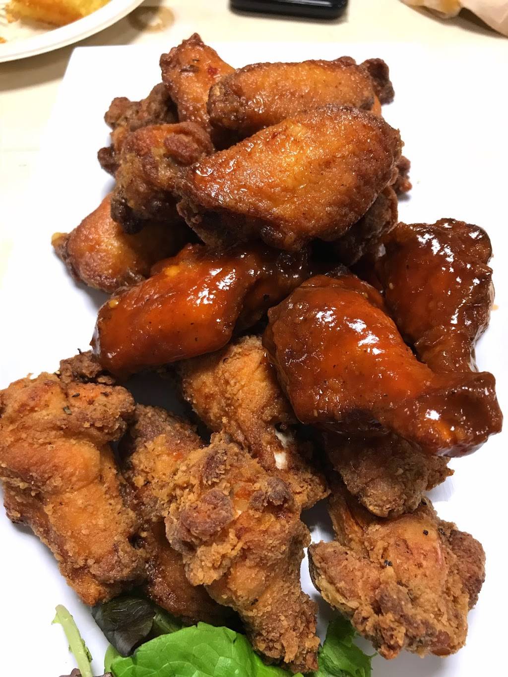 Smitty & Mos Chicken Kitchen | restaurant | Gateway Building, 100 Mulberry St, Newark, NJ 07102, USA | 8622312597 OR +1 862-231-2597