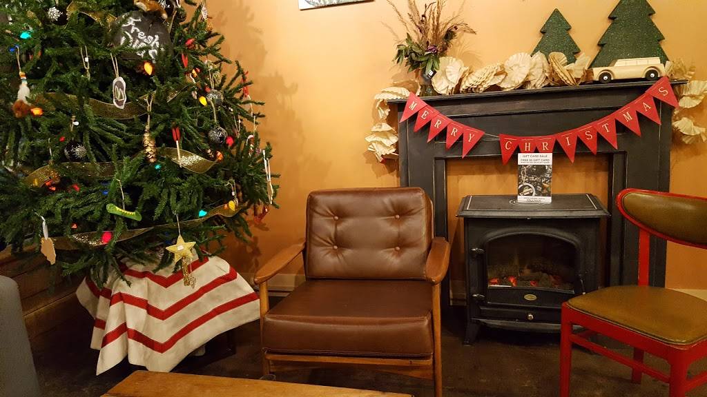 Joe Sippers Cafe | cafe | 114 S 4th St, Effingham, IL 62401, USA | 2173472233 OR +1 217-347-2233