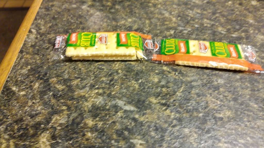 Pizza Hut | meal takeaway | 600 N Main St, Laurie, MO 65038, USA | 5733746265 OR +1 573-374-6265