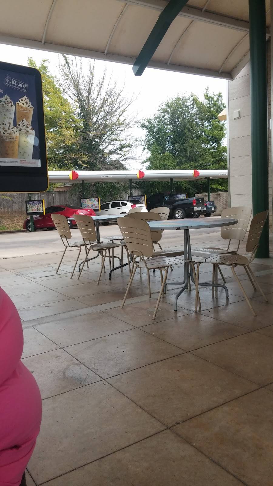 Sonic Drive-In | restaurant | 321 W Main St, Jenks, OK 74037, USA | 9182999186 OR +1 918-299-9186