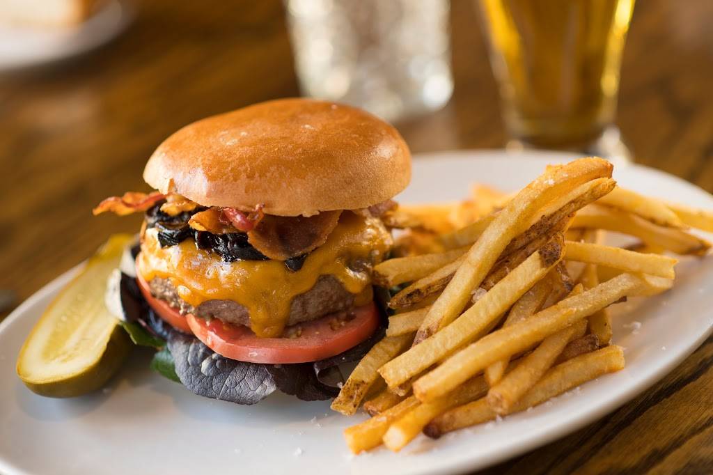 SOHO Atlanta Restaurant | restaurant | 4300 Paces Ferry Rd SE #107, Atlanta, GA 30339, USA | 7708010069 OR +1 770-801-0069