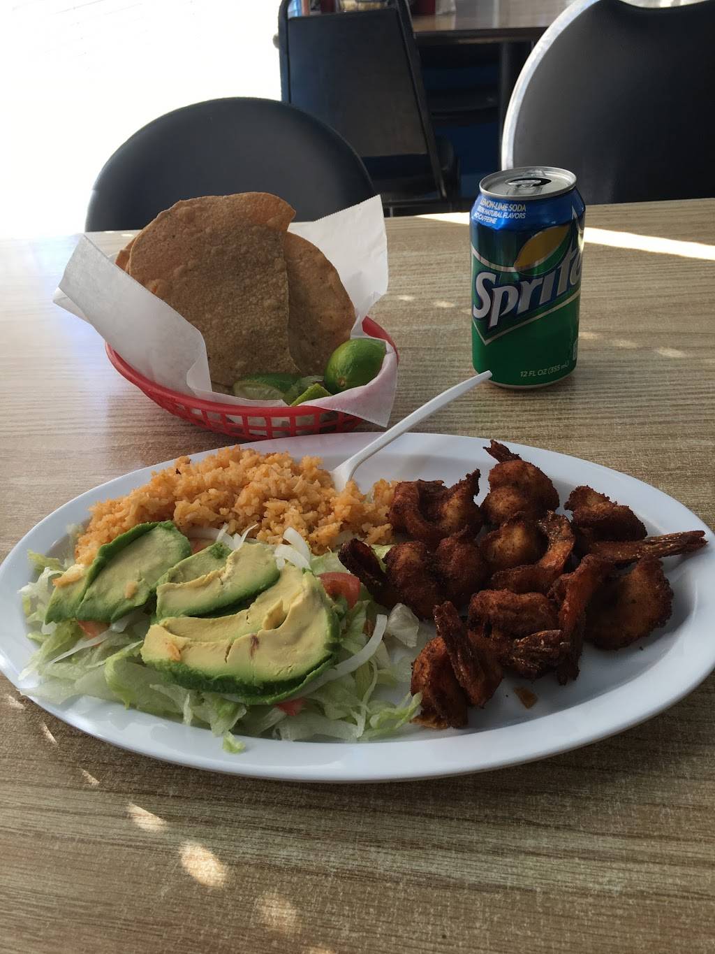 Mariscos San Juan | restaurant | 348 Willow St, San Jose, CA 95110, USA | 4089939765 OR +1 408-993-9765