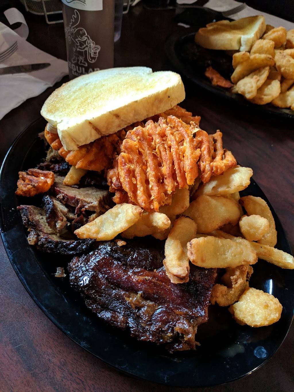 Boyd & Charlies BBQ | restaurant | 2706 N Main St, Elkhorn, NE 68022, USA | 4022894772 OR +1 402-289-4772